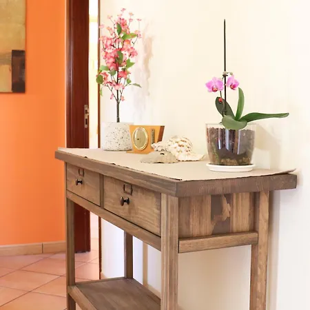 Lägenhet Eber - Independent 1 & 2 Bedroom Apartments, Pool, Air Con, Fast Wi-fi, Near Old Town Of And Beaches *