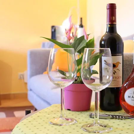 Eber - Independent 1 & 2 Bedroom Apartments, Pool, Air Con, Fast Wi-fi, Near Old Town Of And Beaches Daire *