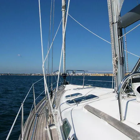 Eber - Independent 1 & 2 Bedroom Apartments, Pool, Air Con, Fast Wi-fi, Near Old Town Of And Beaches Daire *