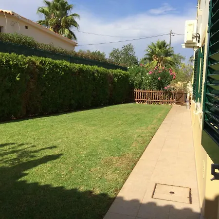 Eber - Independent 1 & 2 Bedroom Apartments, Pool, Air Con, Fast Wi-fi, Near Old Town Of And Beaches Lägenhet Albufeira