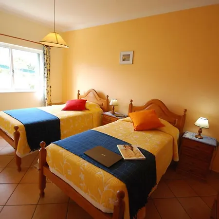 Eber - Independent 1 & 2 Bedroom Apartments, Pool, Air Con, Fast Wi-fi, Near Old Town Of And Beaches Appartement Albufeira