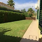 Eber - Independent 1 & 2 Bedroom Apartments, Pool, Air Con, Fast Wi-fi, Near Old Town Of And Beaches Апартаменты Албуфейра
