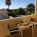 Eber - Independent 1 & 2 Bedroom Apartments, Pool, Air Con, Fast Wi-fi, Near Old Town Of And Beaches * Albufeira